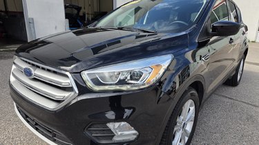 SE (AWD) 2017