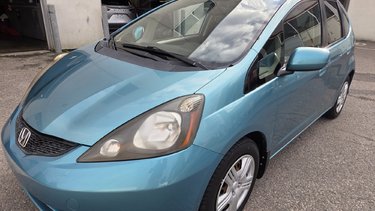 2012   LX (A/C)