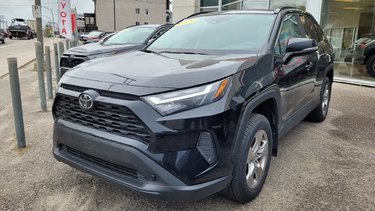 2018   XLE (AWD)