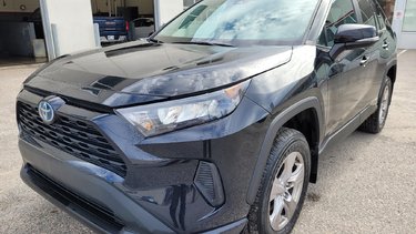 Hybride LE (AWD) 2022