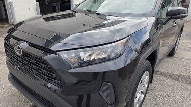 2022   LE AWD