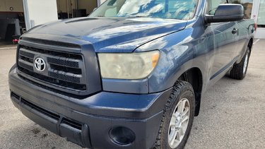 2010   Cabine simple Boite de 8 pieds V8 4x4