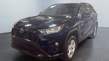 XLE AWD 2021