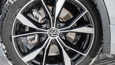 2022 Volkswagen Tiguan Highline 2.0T 8sp at w/Tip 4M