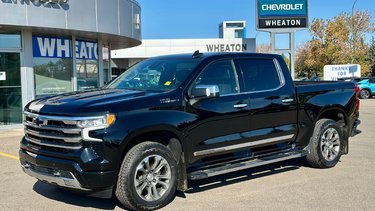 2022 Chevrolet Silverado 1500 High Country HIGH COUNTRY 4WD - 3.0L TURBO DIESEL - HEATED + VENTED FRONT SEATS - SUNROOF - HD SURROUND VISION