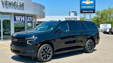2023 Chevrolet Suburban RST RST 4WD - 3.0L DURAMAX TURBO DIESEL - PANORAMIC SUNROOF - WIRELESS CHARGING - BOSE PREMIUM AUDIO ...