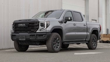 2024 GMC Sierra 1500 AT4X 6.2L V8, AT4X Suspension Package, GMC Multi-Pro Tailgate
