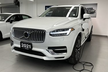 XC90 T8 EAWD INSCRIPTION EXPRESSION Turbo/Supercharger Gas/Electric I-4 2.0 L/120 AWD