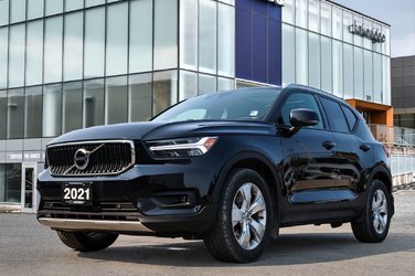 XC40 Momentum I4 All Wheel Drive