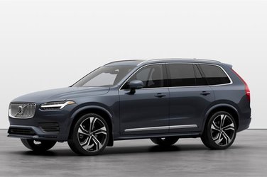 XC90 B6 AWD Ultra Bright Theme 7-Seater 4 Cylinder Engine 2.0L All Wheel Drive