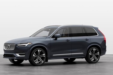 XC90 B6 AWD Ultra Bright Theme 7-Seater 4 Cylinder Engine 2.0L All Wheel Drive