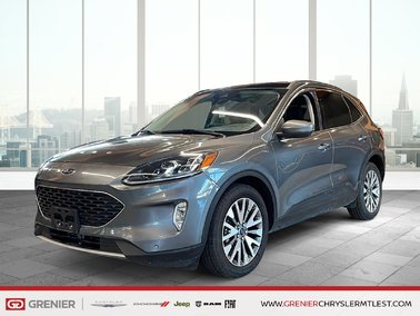 Escape TITANIUM + AWD + TOIT OUVRANT PANO