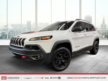 Cherokee TRAILHAWK + 4X4 + V6 + TOIT OUVRANT PANO