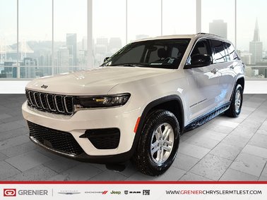 Grand Cherokee LAREDO + 4X4 + TOIT OUVRANT