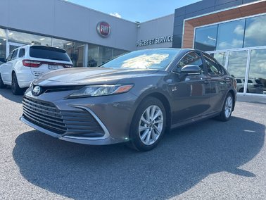 Camry Hybrid LE