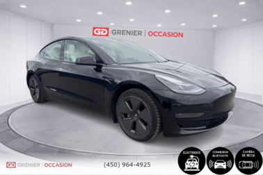 Model 3 Cuir Blanc Toit Vitré