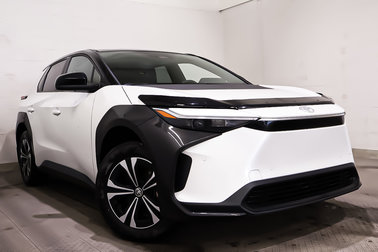 BZ4X XLE + AWD + TOIT DE VERRE PANO