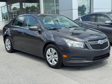 Cruze 1LT A/C Bas Millages