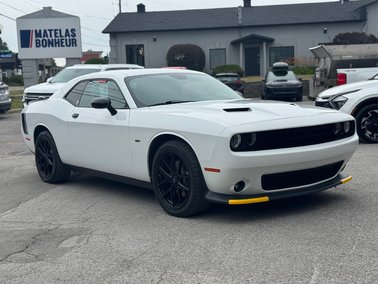 Challenger GT AWD Sièges Cuir Rouge