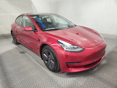 MODEL 3 Standard Range Plus Toit Panoramique Navigation