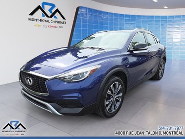 QX30 Luxe AWD