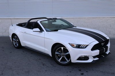 2017 Ford Mustang Convertible V6
