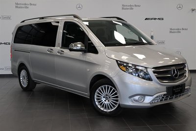 2017 Mercedes-Benz Metris Passenger Van