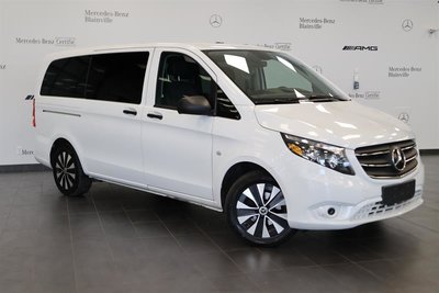 2022 Mercedes-Benz Metris Passenger Van