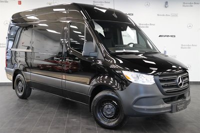 2022 Mercedes-Benz Sprinter 2500 Cargo 144