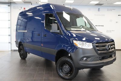 2023 Mercedes-Benz Sprinter 2500 Cargo 144 Low Roof (AWD)