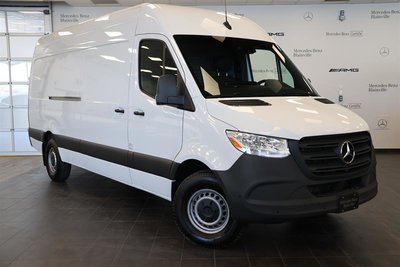 2023 Mercedes-Benz Sprinter 2500 Cargo 170 High Roof (Gas)