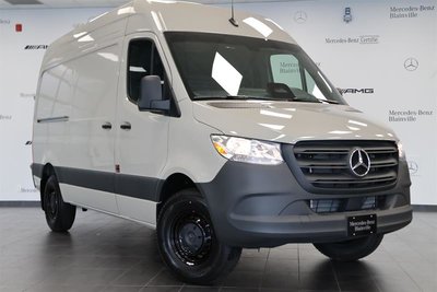2025 Mercedes-Benz Sprinter 2500 144 Wheelbase High Roof RWD