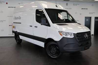 2025 Mercedes-Benz Sprinter 2500 144 Wheelbase High Roof RWD