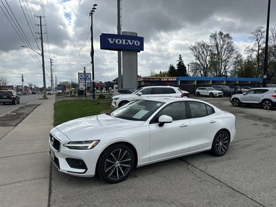 2021 Volvo S60 Momentum