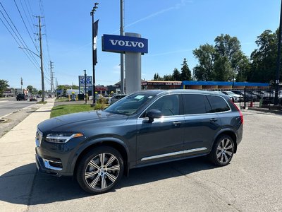 2025 Volvo XC90 Ultra Bright Theme