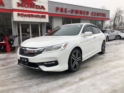 2016 Honda Accord Touring* Back UP CAM! Leather! Heated Seats!