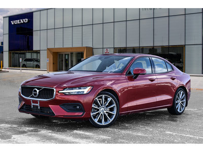 2021 Volvo S60 Momentum