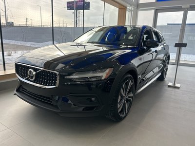 2025 Volvo V60 Cross Country Ultra