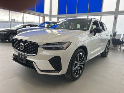 2025 Volvo XC60 Ultra Dark Theme