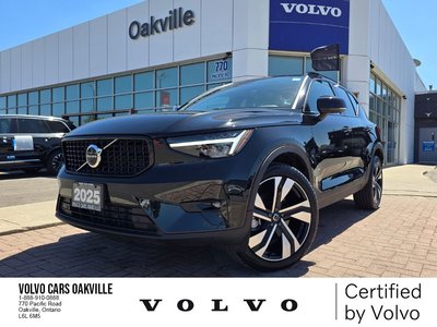 2025 Volvo XC40 PLUS DARK THEME
