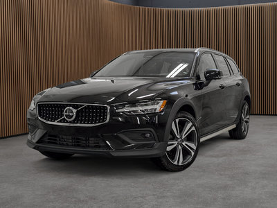 2023 Volvo V60 Cross Country Ultimate B5