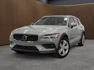 Volvo V60 Cross Country Core 2024