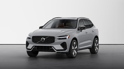2025 Volvo XC60 Plug-in Hybrid T8 AWD Plus Dark Theme