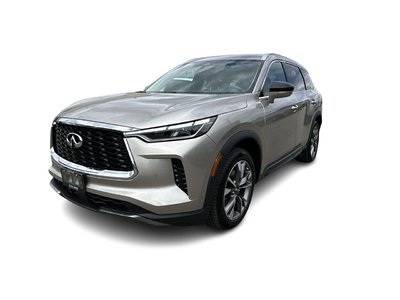2022 Infiniti QX60 in Mississauga, Ontario