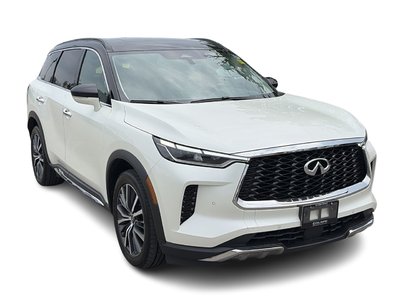 2022 Infiniti QX60 in Mississauga, Ontario