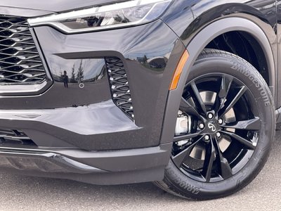 2025 Infiniti QX60 in Mississauga, Ontario