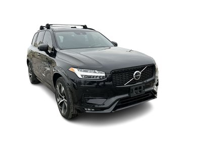 2022 Volvo XC90 in Mississauga, Ontario