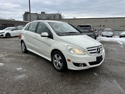 2010 Mercedes-Benz B200 in Mississauga, Ontario