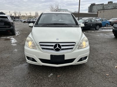 2010 Mercedes-Benz B200 in Mississauga, Ontario
