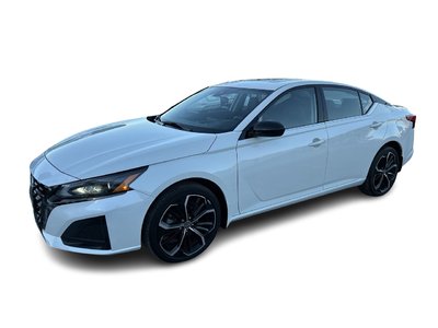 2023 Nissan Altima in Mississauga, Ontario